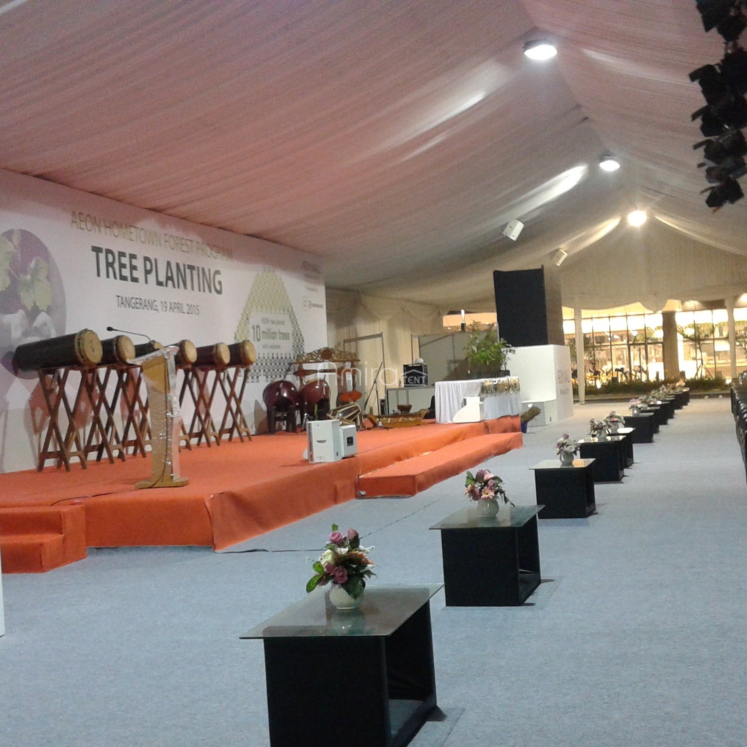 sewa tenda roder dekorasi event[1]