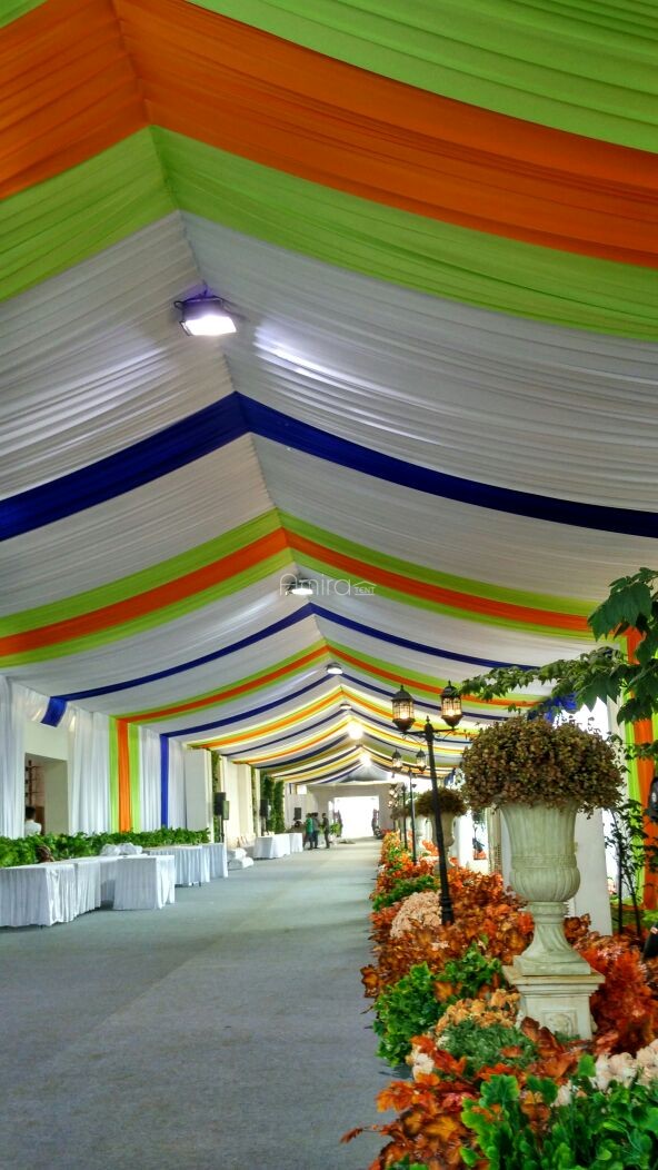 tenda roder dekorasi vip atap warna warni[1]